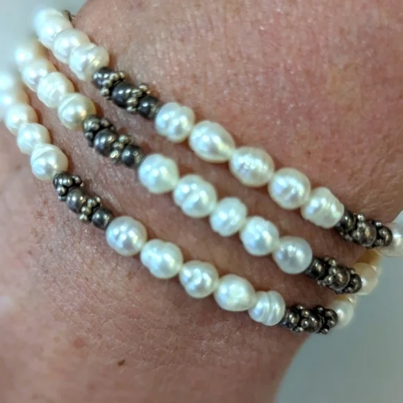 Vintage freshwater pearls, 3 stranded bracelet - Picture 4 of 9